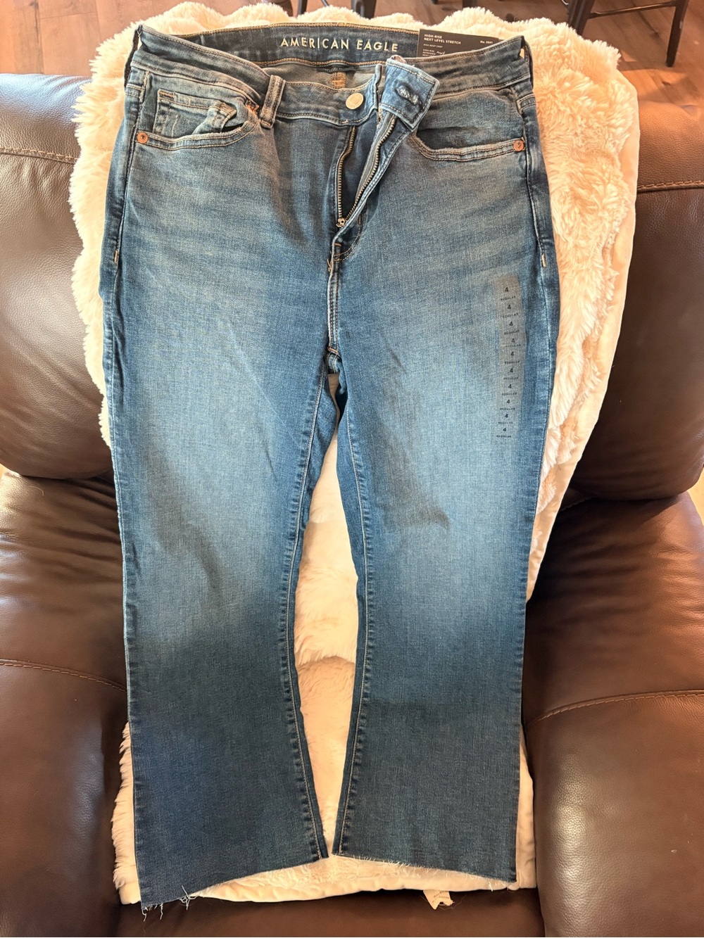 American Eagle Outfitters Women's Straight-Leg Mid Blue Jeans